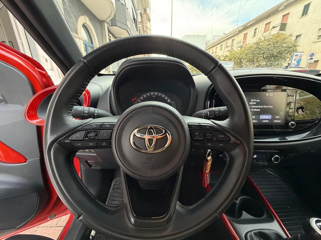 Toyota Aygo X 1.0 VVT-i 72 CV 5 porte Lounge-2022