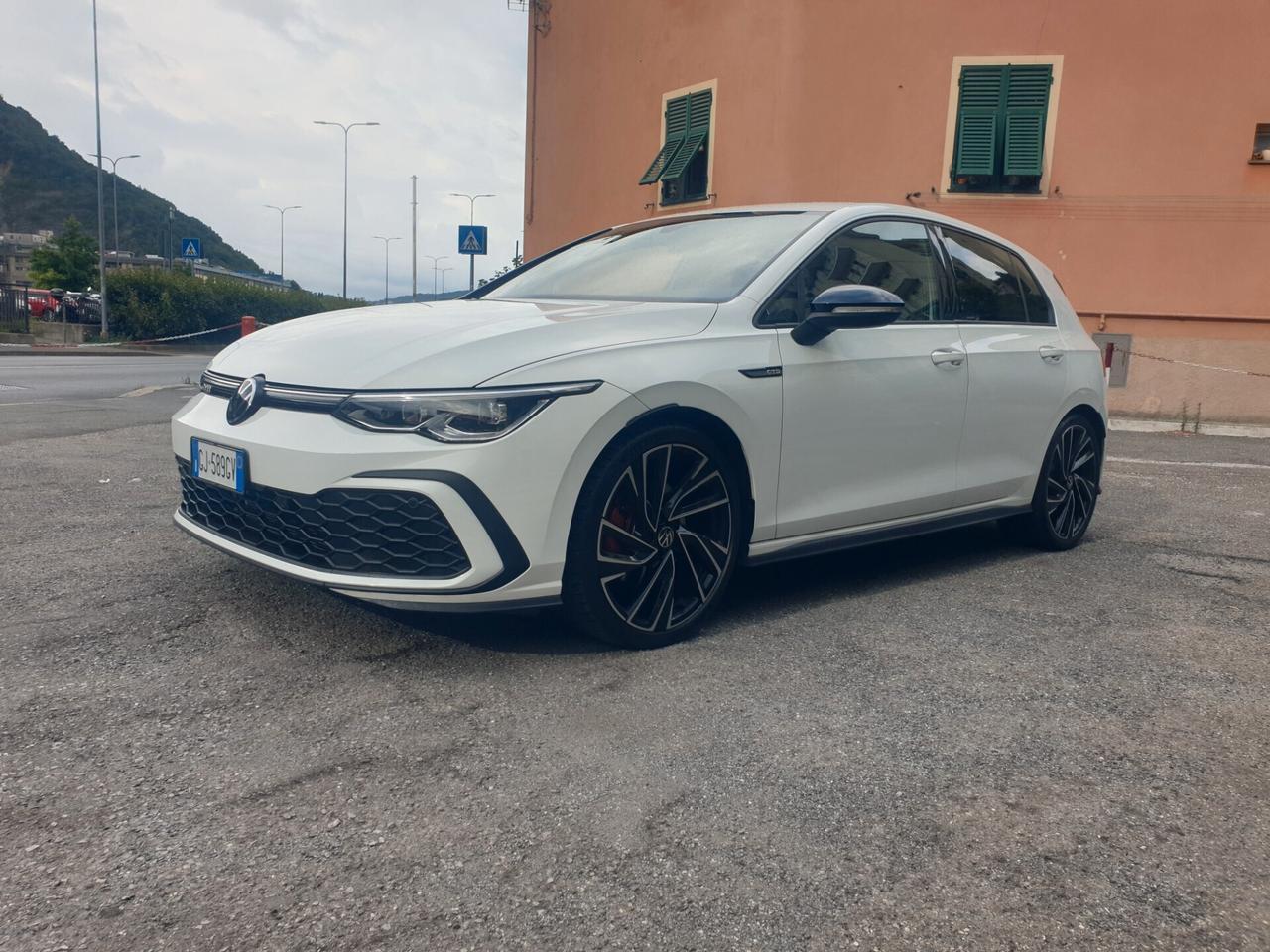 Volkswagen Golf 2.0 TDI GTD DSG