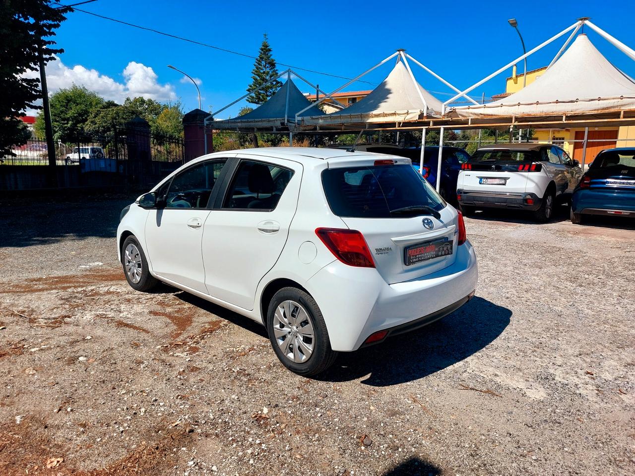 Toyota Yaris 1.D-4D 5 porte Cool 90CV - 2015