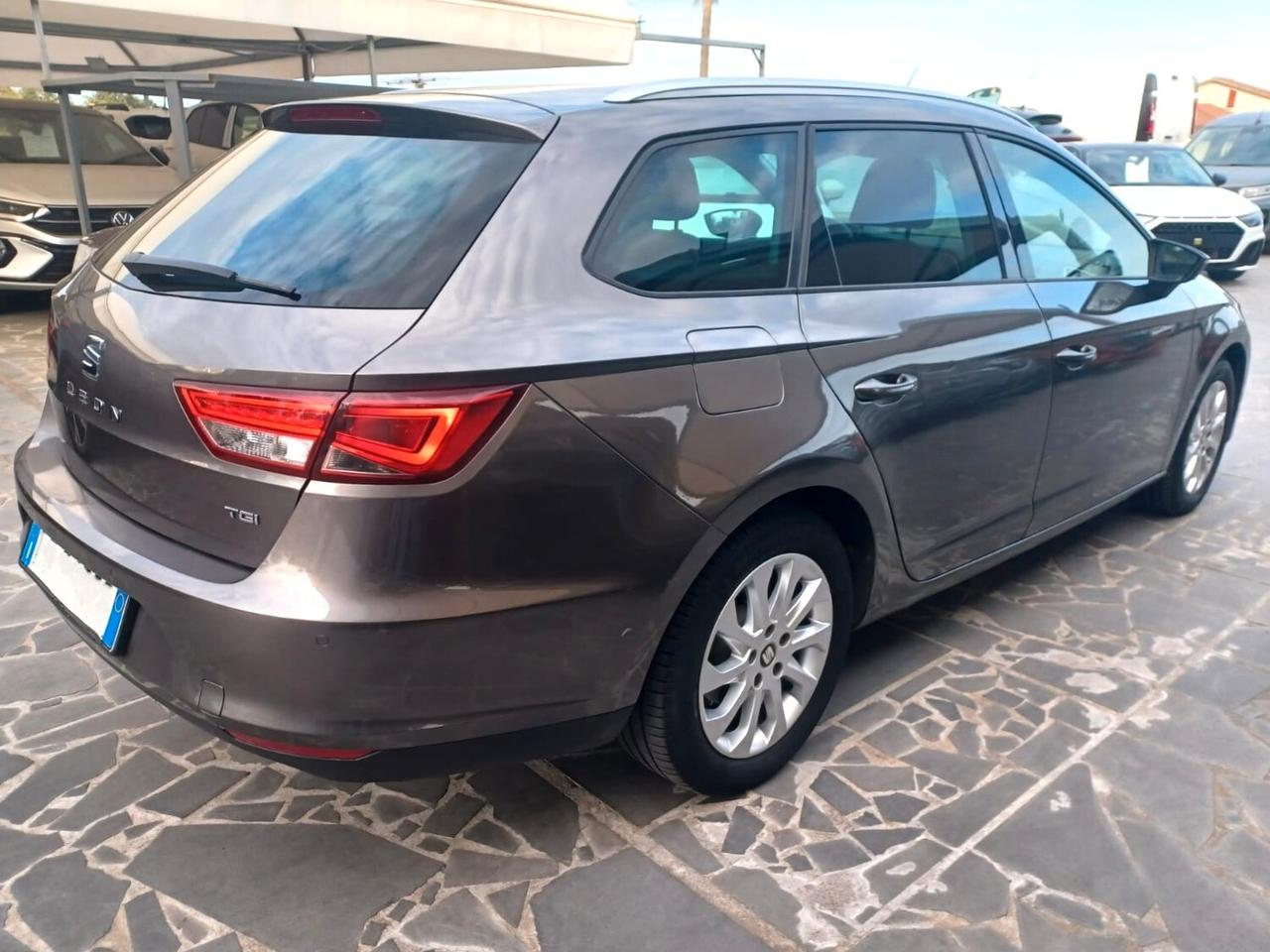Seat Leon 1.4 TGI ST Business HIGH