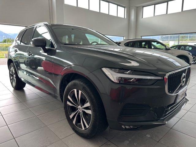 VOLVO XC60 B4 (d) AWD Geartronic Momentum Pro N1