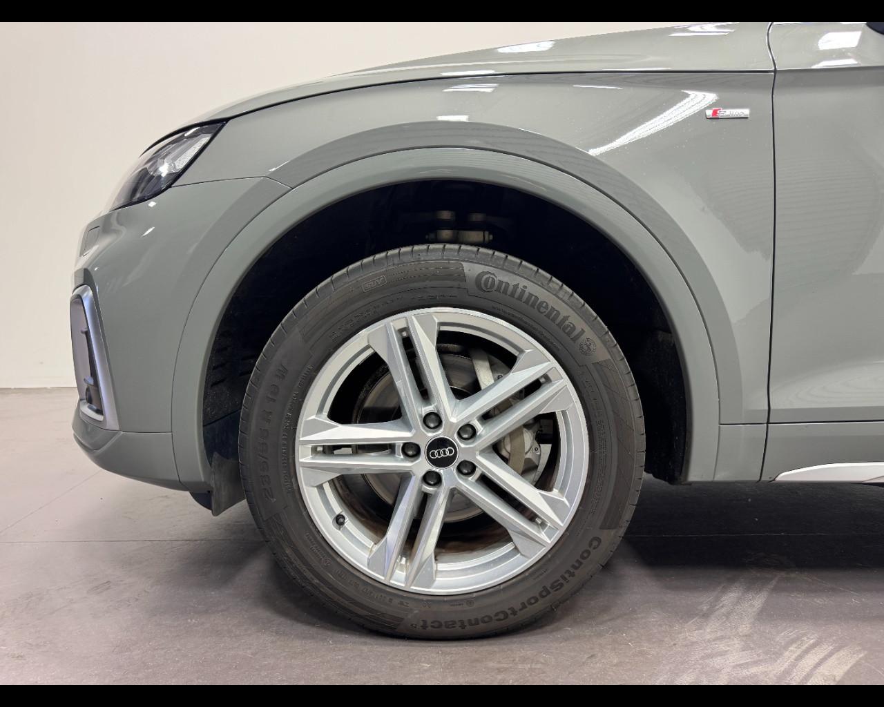 AUDI Q5 40 TDI MHEV S-TRONIC QUATTRO S-LINE