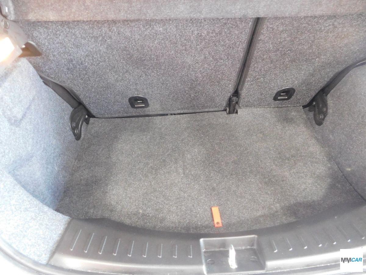 LANCIA - Ypsilon - 1.0 FireFly 5p.S&S Hybryd Gold