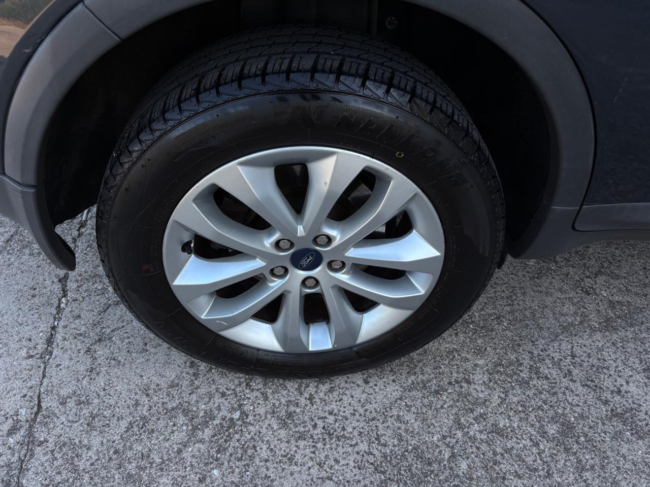 Ford Kuga 2.0 TDCi 4x4. Garanzia. Neopatentati