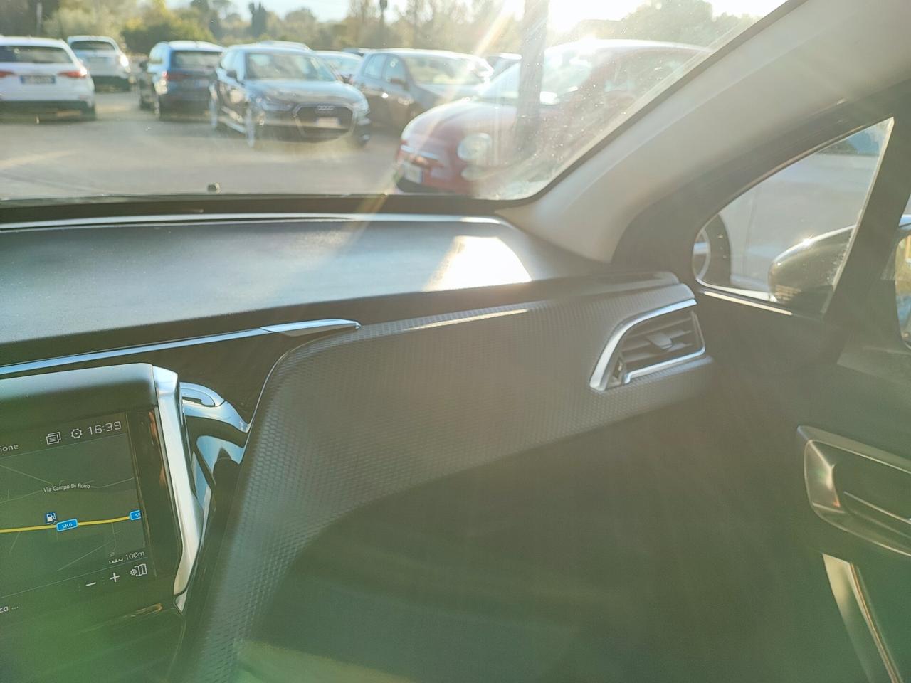 Peugeot 2008 BlueHDi 100 Black Matt