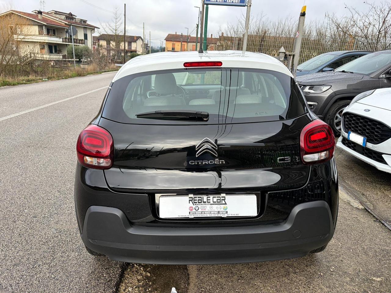 Citroen C3 1.2 PureTech 82cv Shine