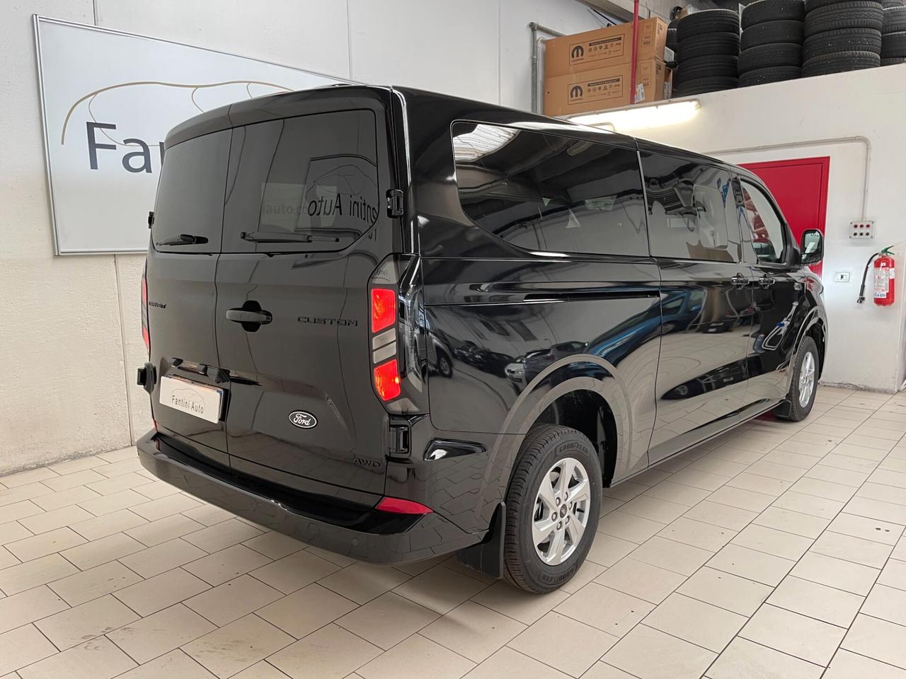 Ford Transit Custom PL L2 Titanium 4x4 2.0d 170cv 9 POSTI Auto-LEGGI SOTTO