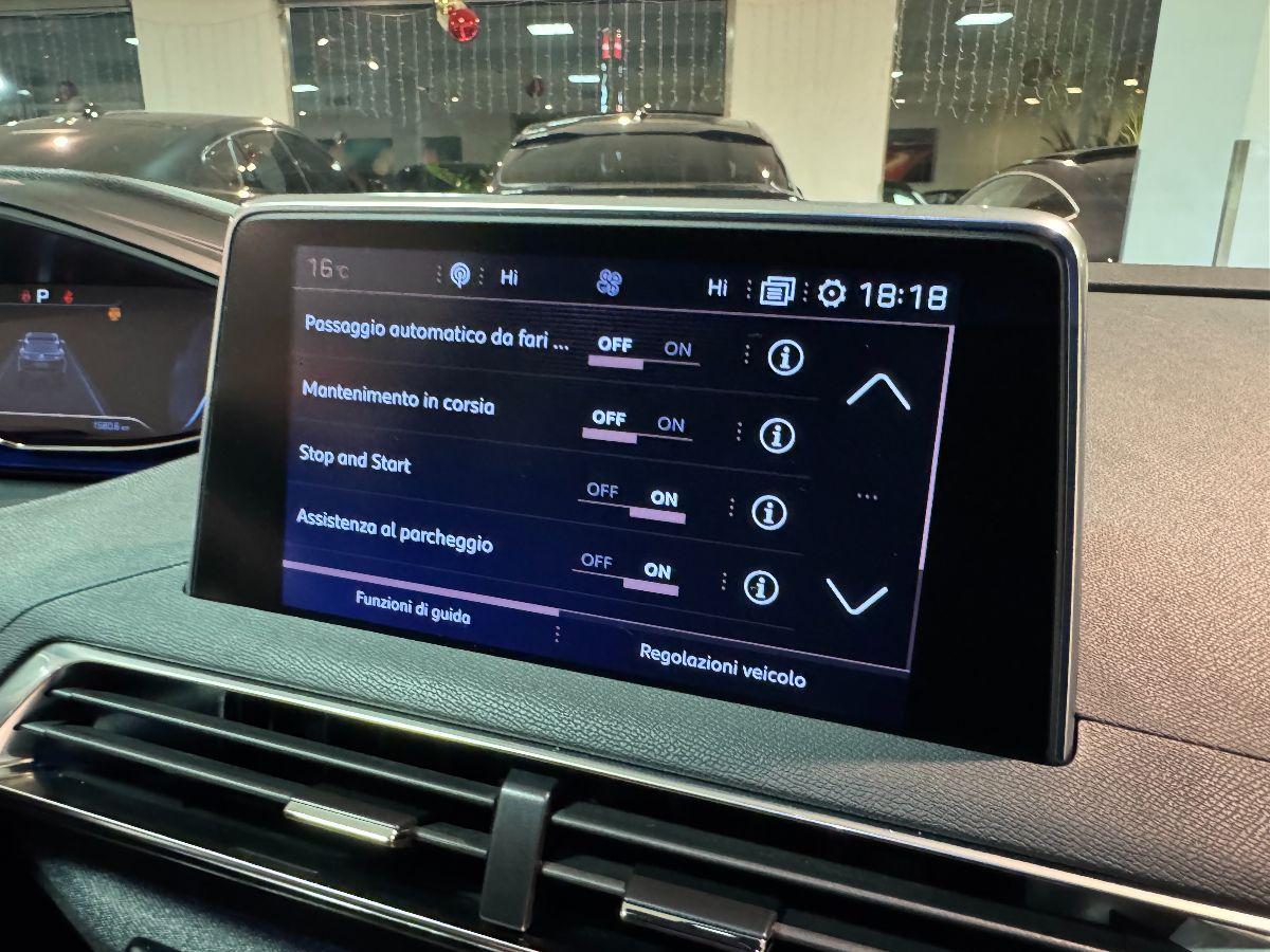 PEUGEOT 3008 BlueHDi 130 GT Line 2021 Bianco perla