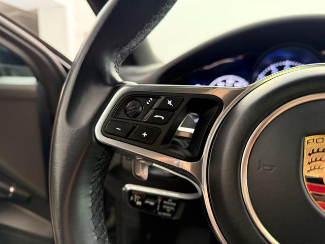 PORSCHE Cayenne Coupé 3.0 V6 / 360°/ GANCIO TRAINO / SOSP. P.A.S.M