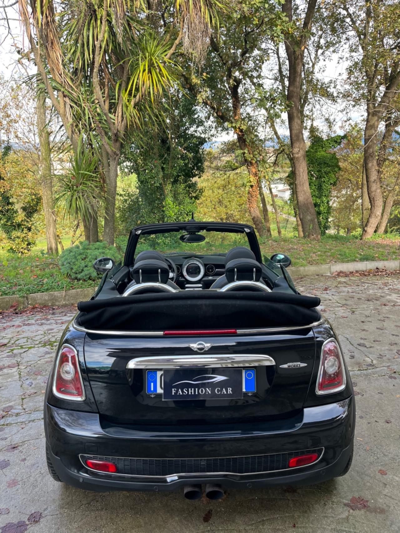 Mini COOPER S R57 CABRIO JOHN COOPER WORKS 211