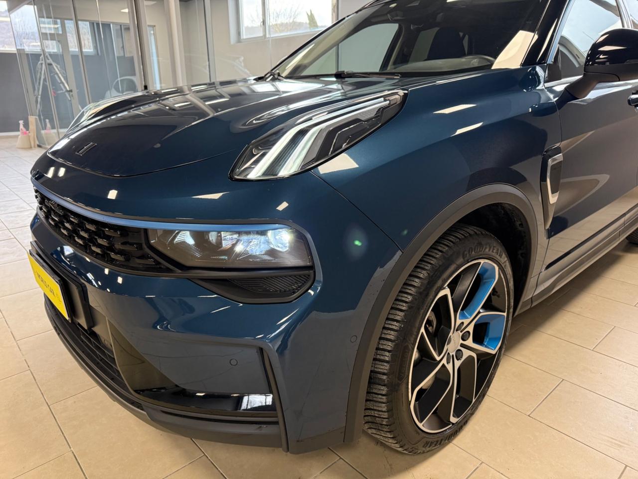 Lynk&co 01 PHEV