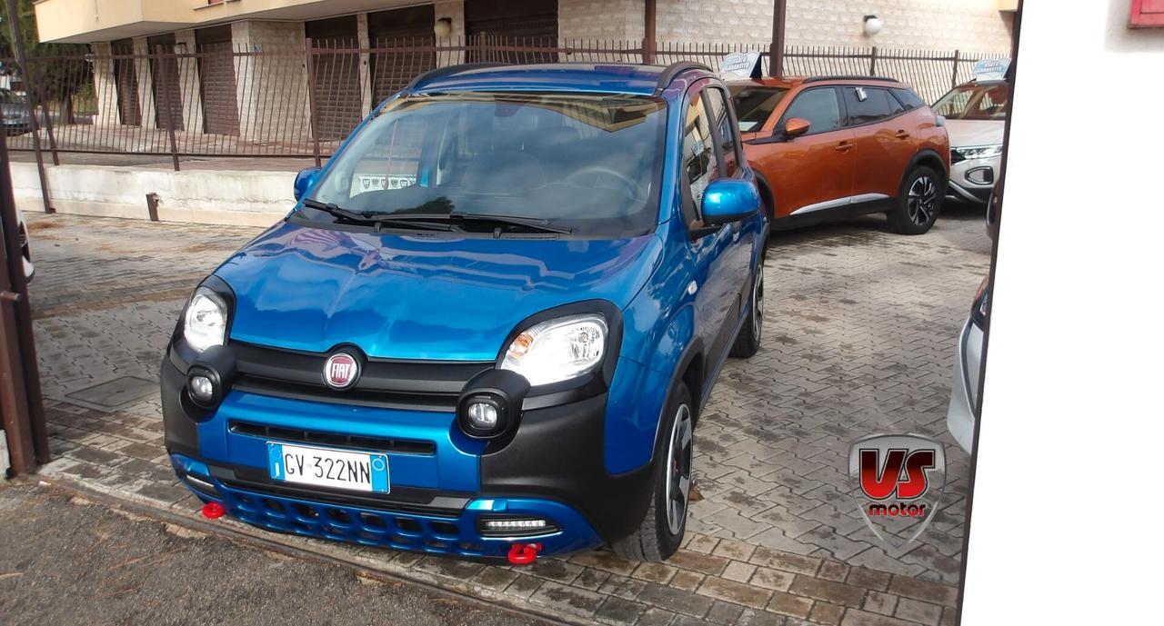 FIAT PANDA 0.9 HYBRID CROSS-KM 14.000-PREZZO PROMO!