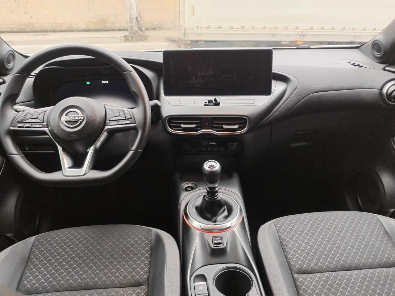 Nissan Juke 1.0 DIG-T 114 CV N-Connecta