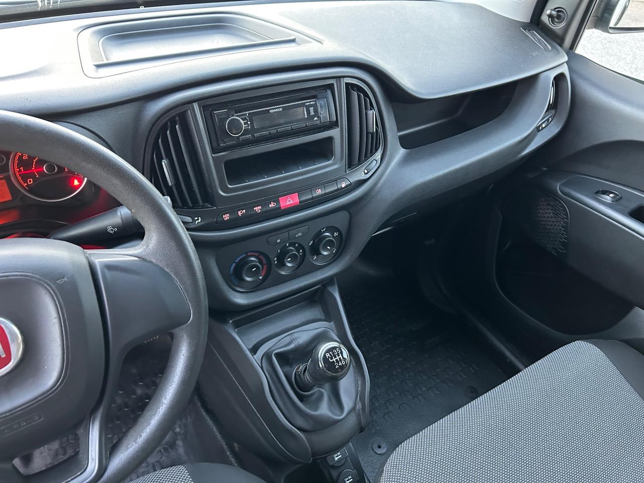 Fiat Doblò 1.4 T-Jet Natural Power Long 2020