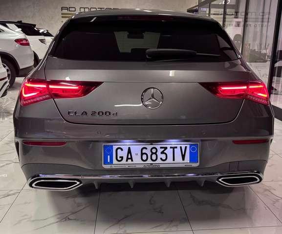 Mercedes-Benz CLA 200 Premium AMG + Burmester + Led Colorati
