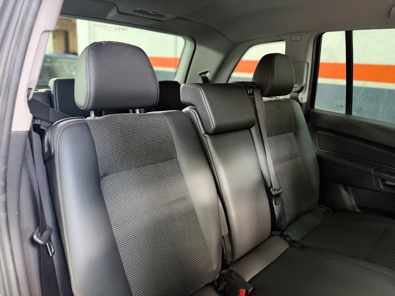 Opel Zafira 1.9 16V CDTI 150CV Cosmo 7 POSTI