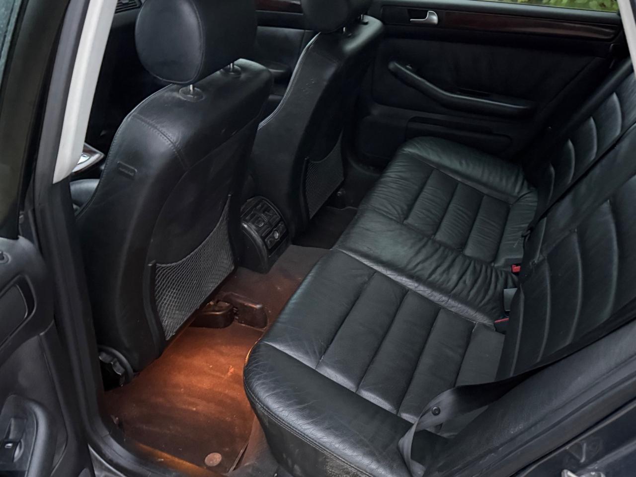 Audi A4 2.5 V6 TDI/180 CV cat Avant quattro