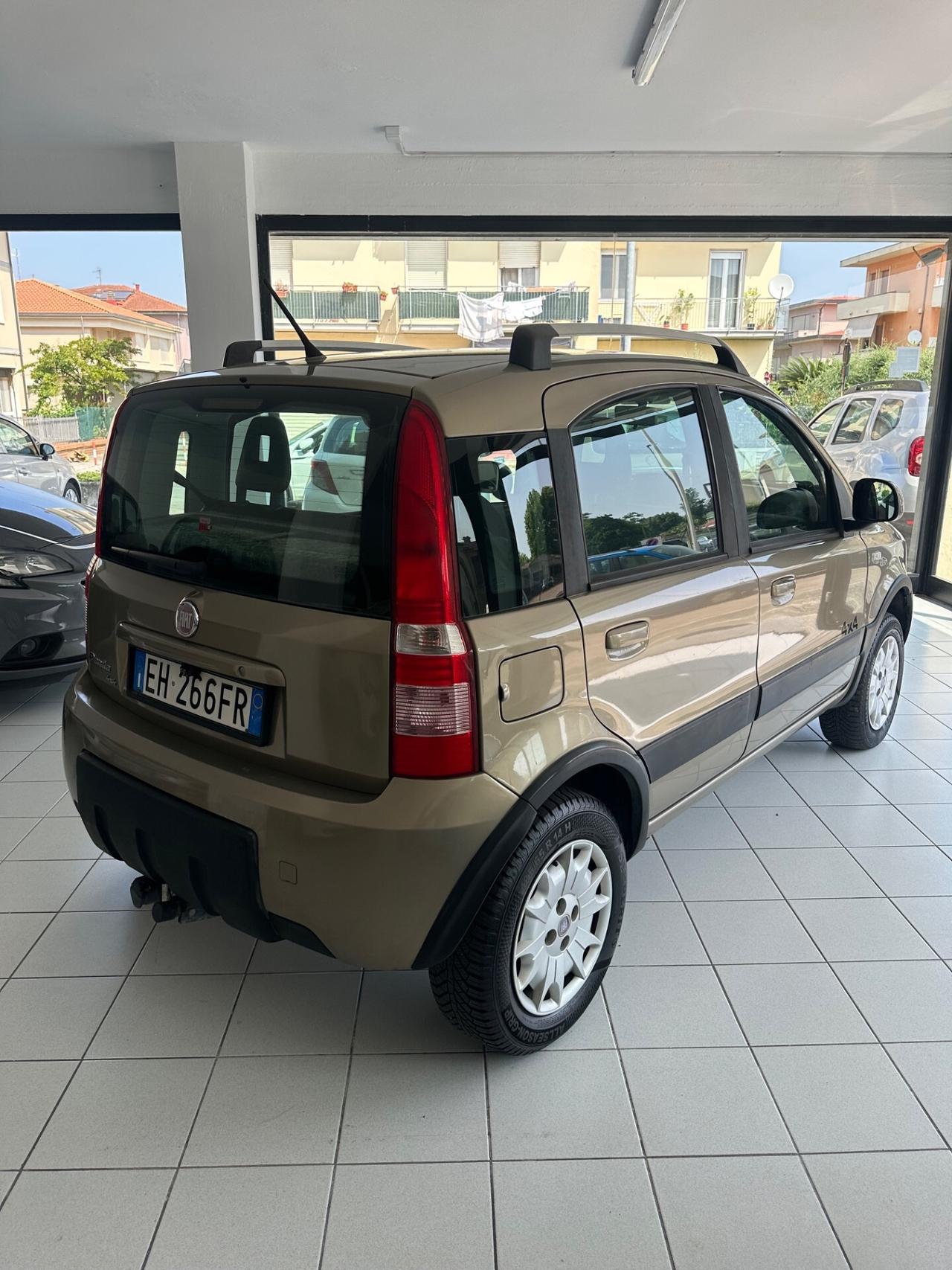 Fiat Panda 1.2 4x4 Climbing