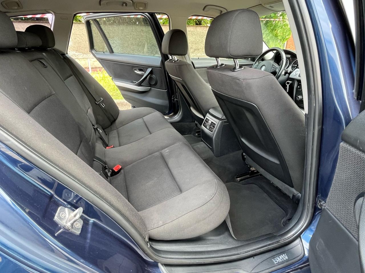 Bmw 318d 2.0 143CV Touring Perfetta