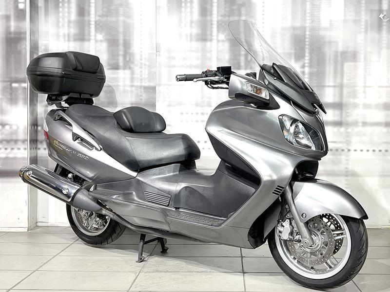 Suzuki Burgman 650 Executive