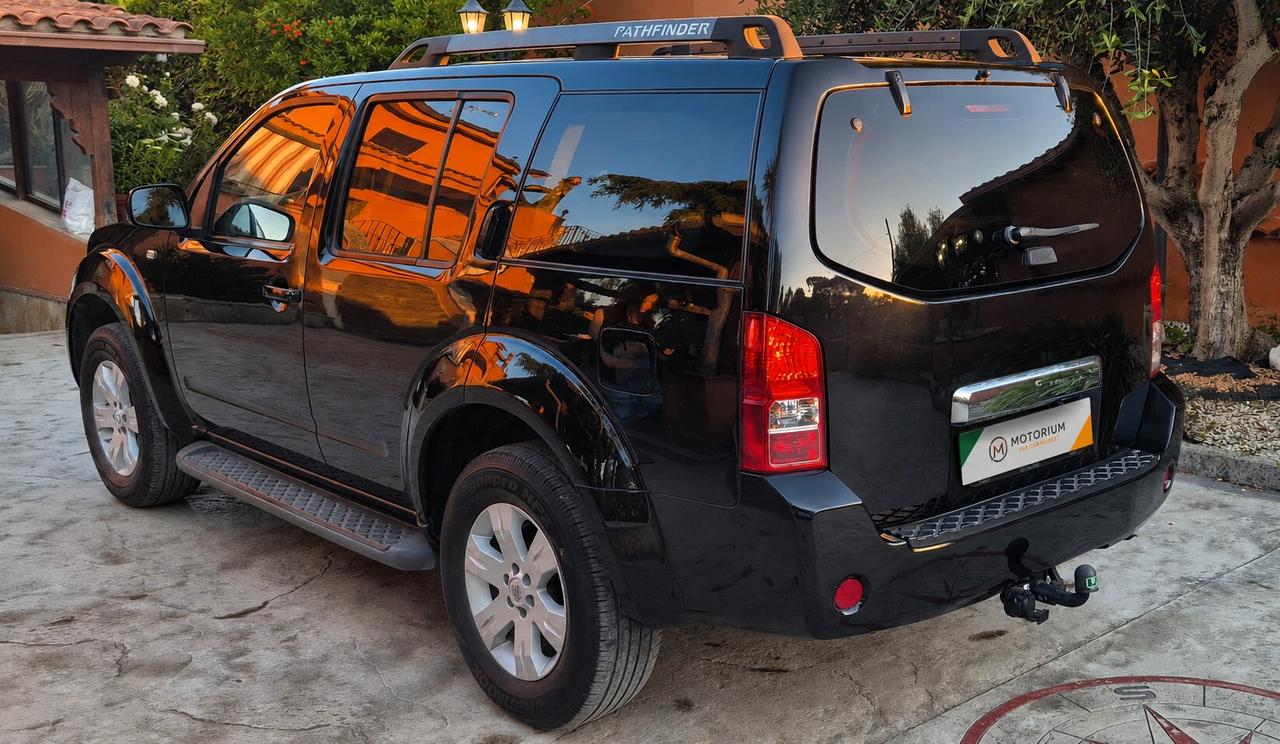 Nissan Pathfinder 2.5 dCi XE Plus