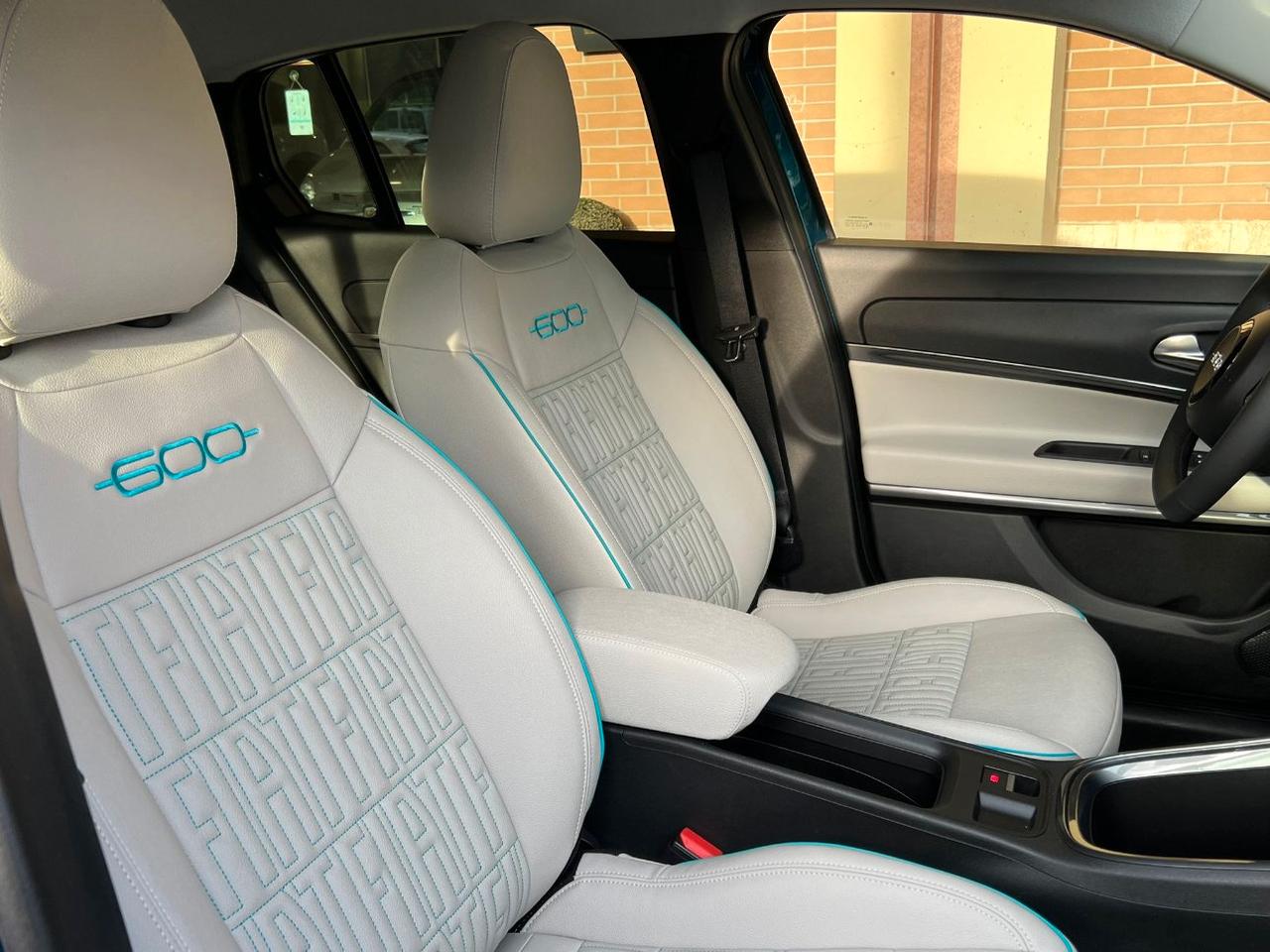 Fiat 600 1.2 hybrid La Prima 110cv auto *Promo SD 2026*