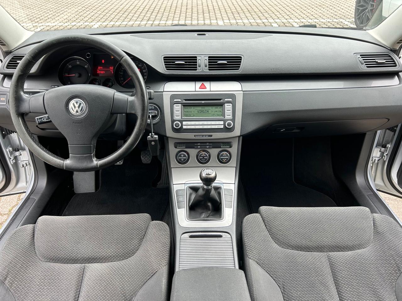 Volkswagen Passat Variant 2.0 tdi Comfortline dpf