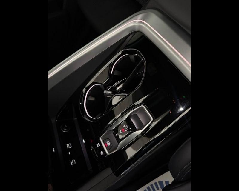 Audi Q5 3ª serie TDI 150 kW mHEV+ S tronic quattro S line edition