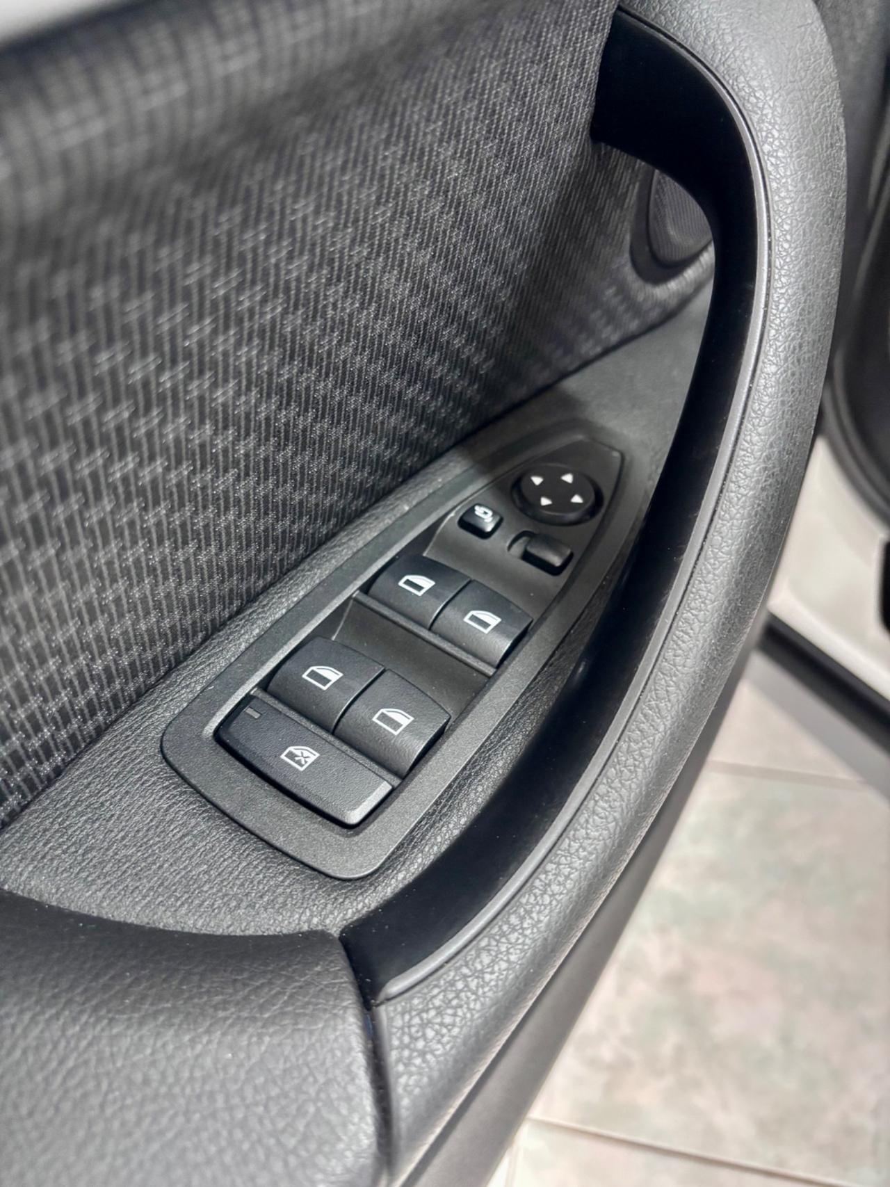 Bmw X2 sDrive16d Business-X sport