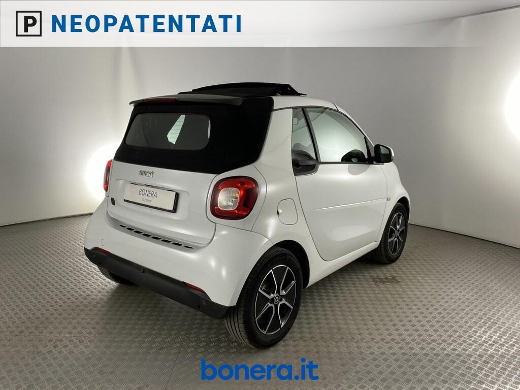 Smart fortwo cabrio EQ Passion