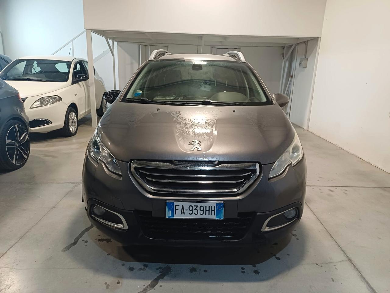 Peugeot 2008 BlueHDi 120 S&S Black Matt