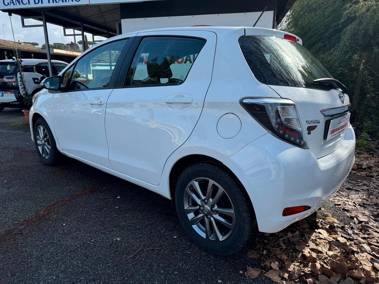 Toyota Yaris 1.0 5 porte Active