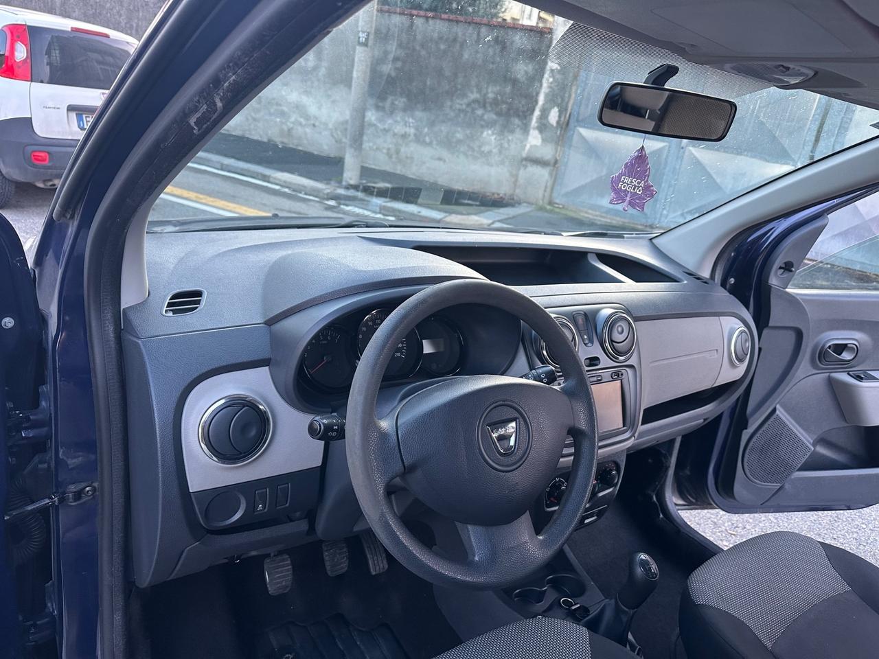 Dacia Dokker 1.6 8V 85CV GPL della casa