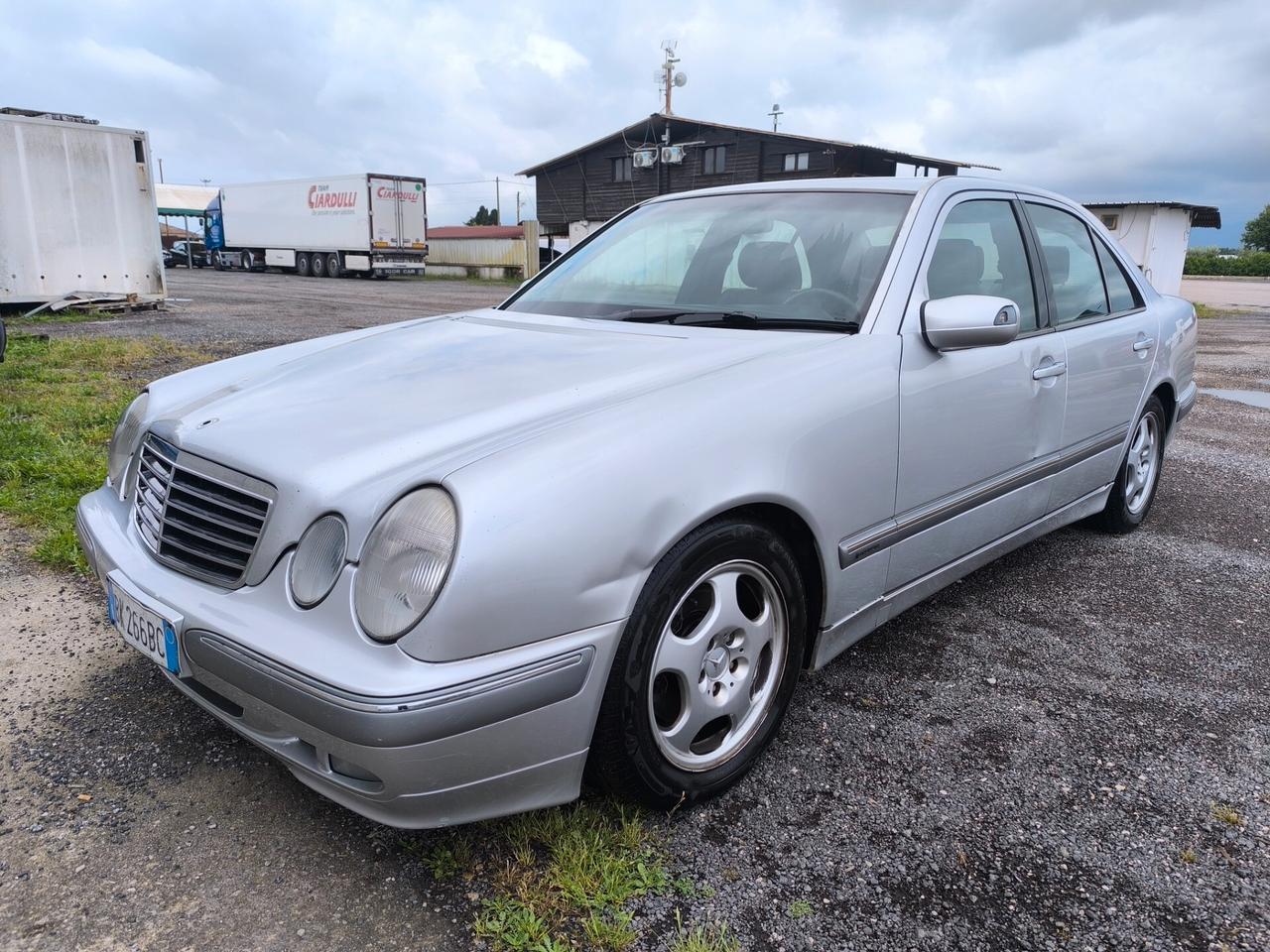 Mercedes-benz E 270 E 270 CDI cat Elegance