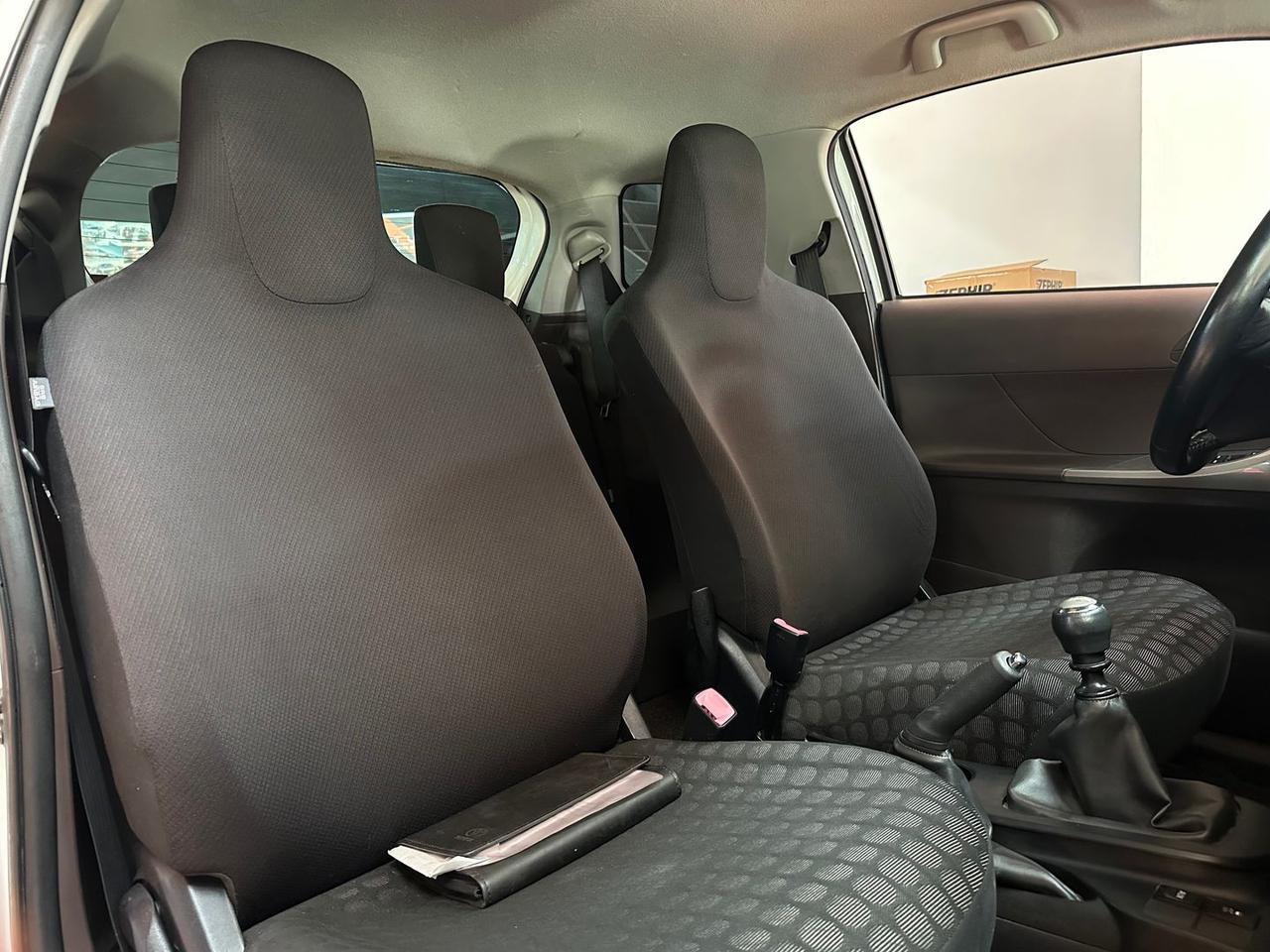 Toyota iQ 1.0 #12013