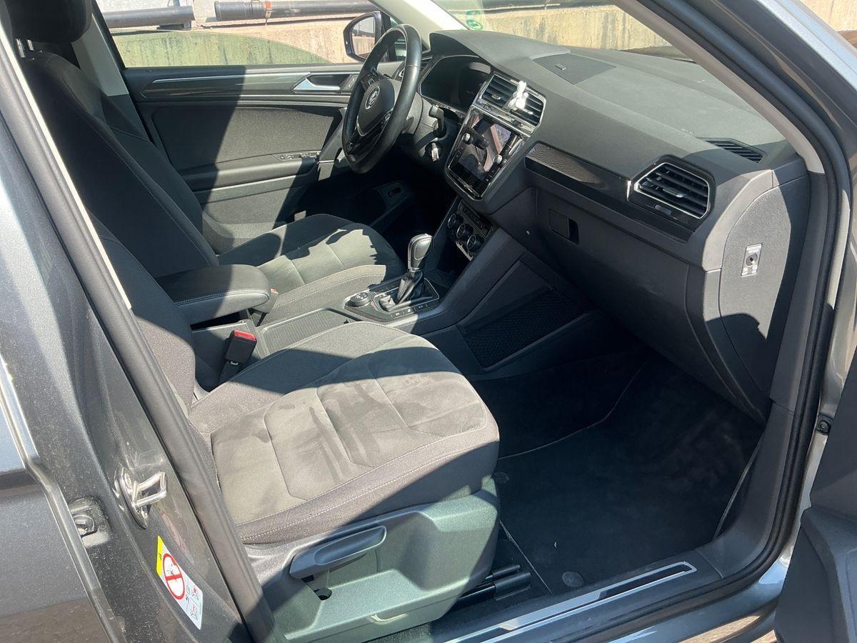 VOLKSWAGEN - Tiguan - 2.0 TDI DSG 4MOTION R-LINE