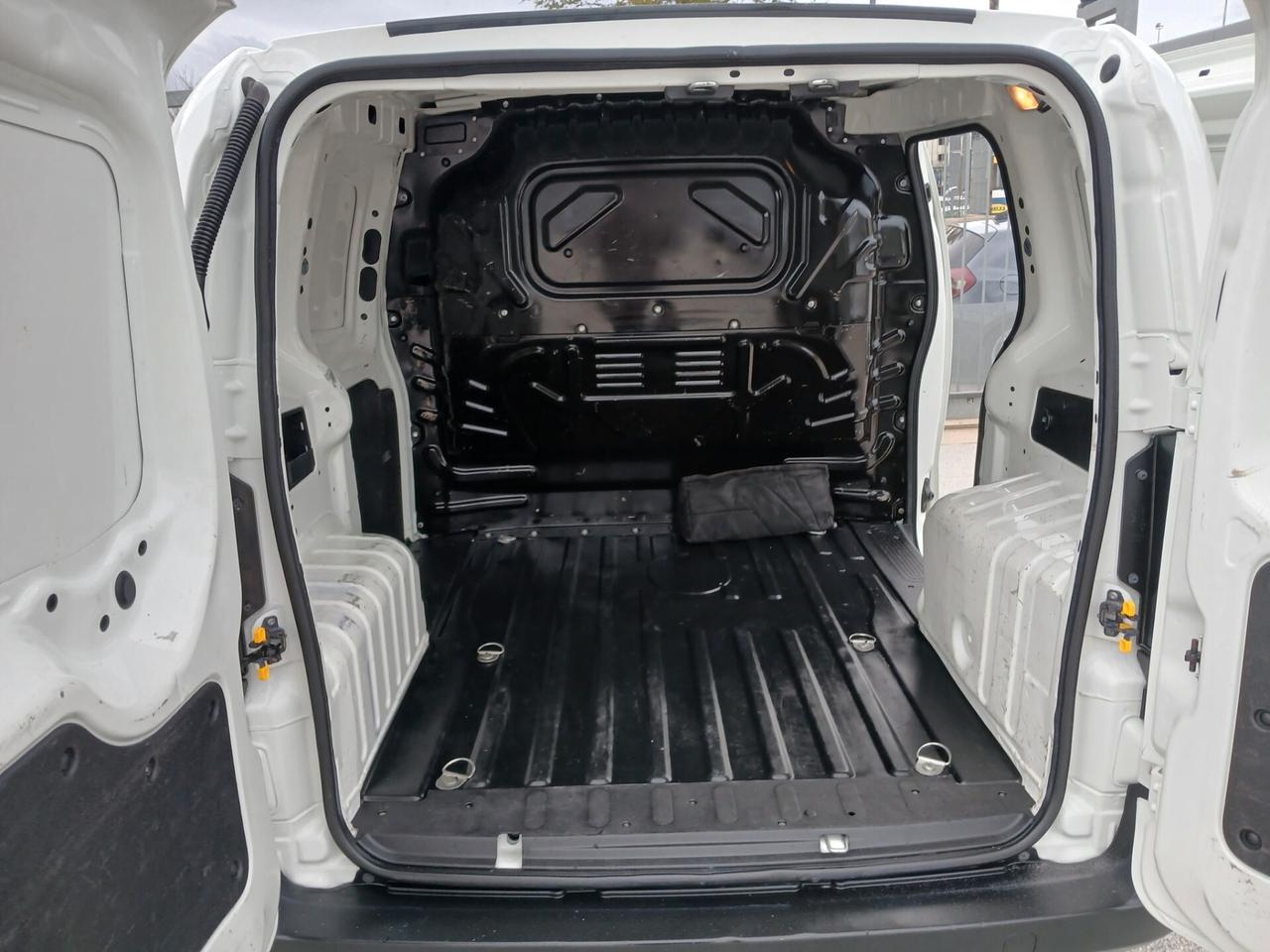 Fiat Fiorino 1.3 MJT 95CV SX 2020