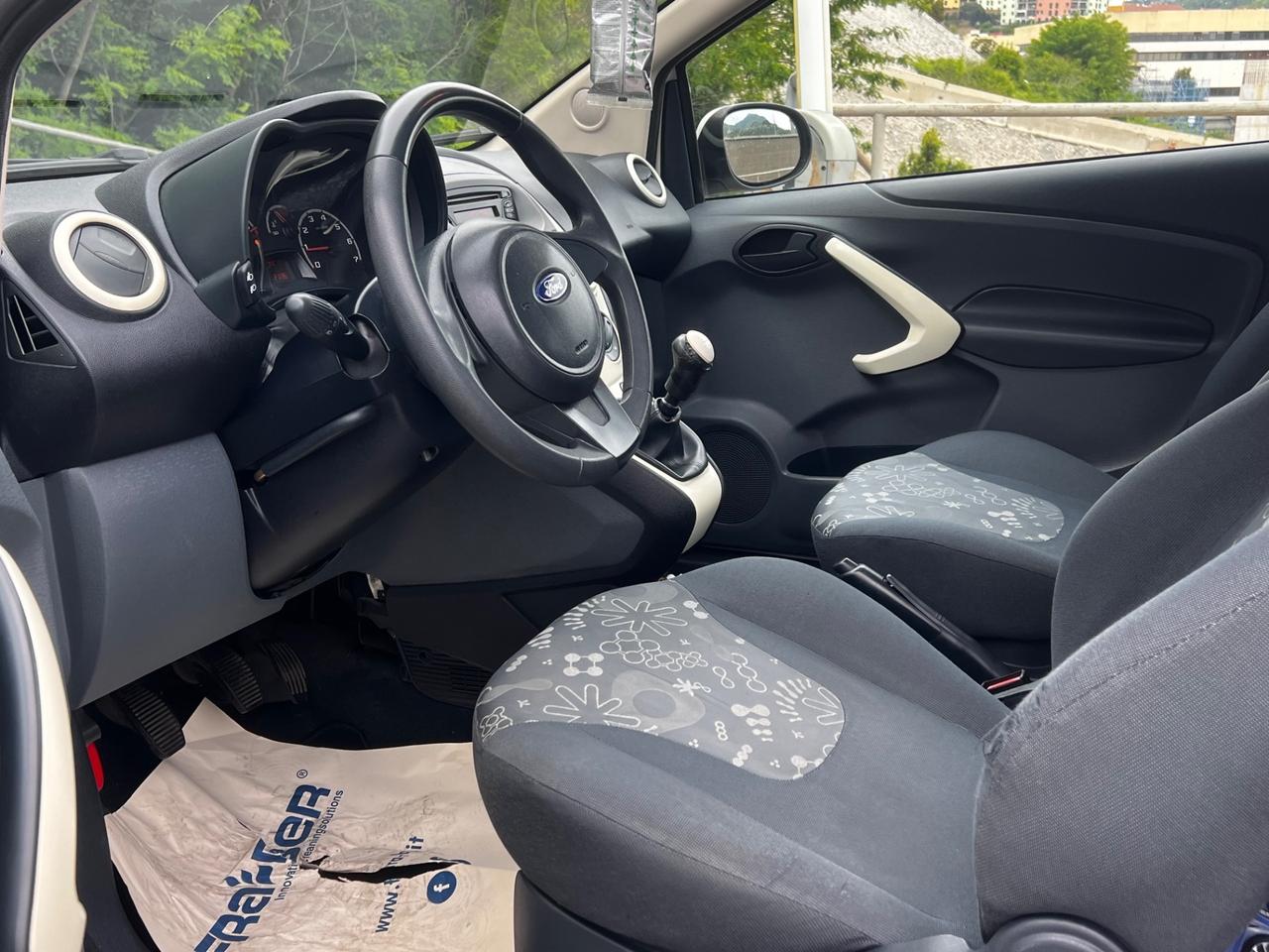Ford Ka Ka+ 1.2 8V 69CV Business