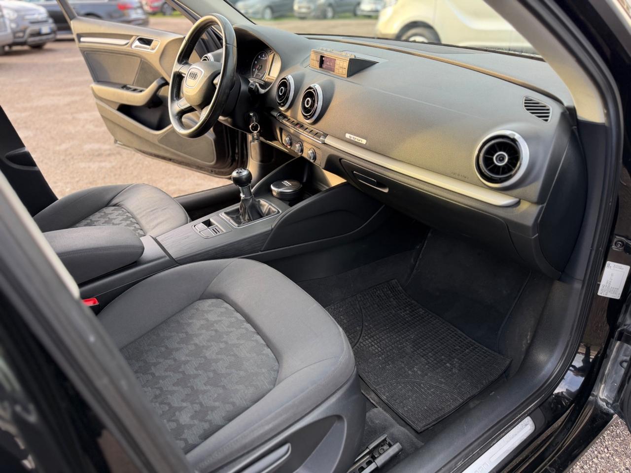 Audi A3 SPB 1.4 TFSI g-tron Ambiente NEOPATENTATI