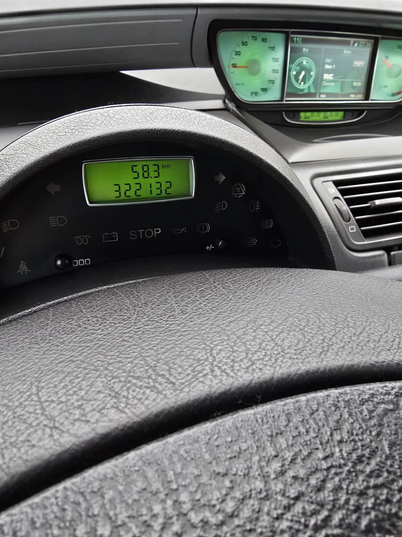 Peugeot 807 2.2 HDi 7 POSTI CON GANCIO TRAINO