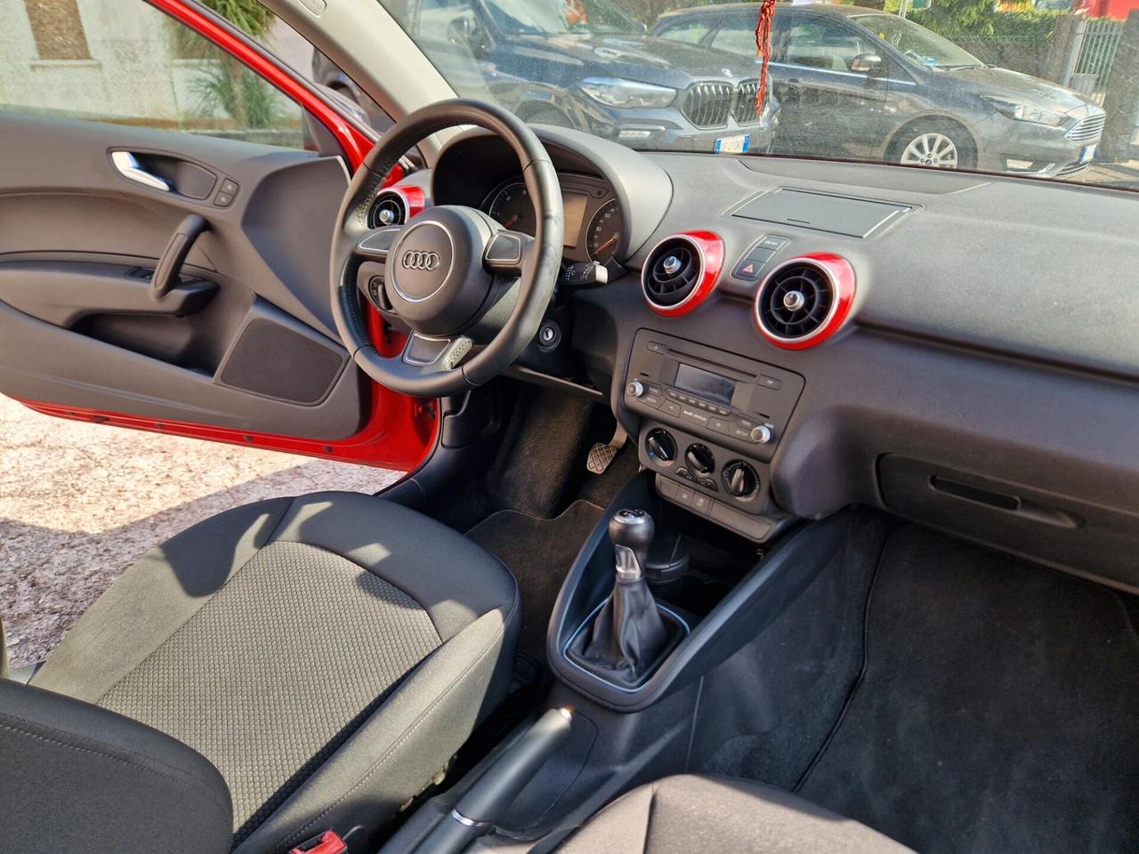 Audi A1 1.6 TDI Ambition S-LINE OK NEO PATENTATI