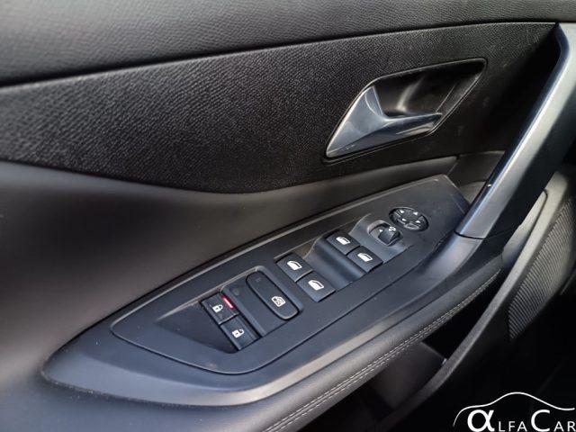 PEUGEOT 408 PureTech 130 S&S EAT8 Allure
