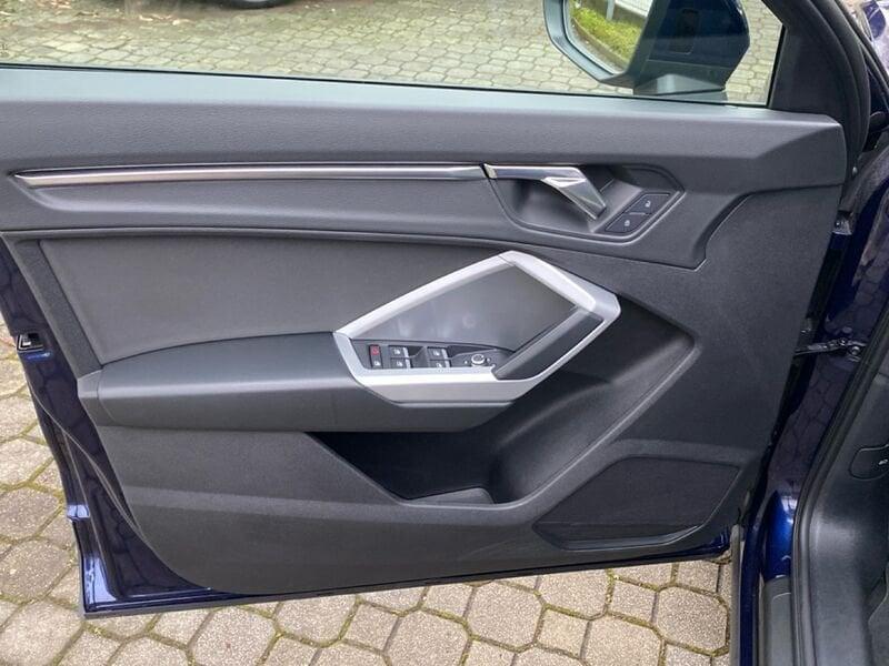 Audi Q3 Q3 35 TDI quattro S tronic Business 150 CV