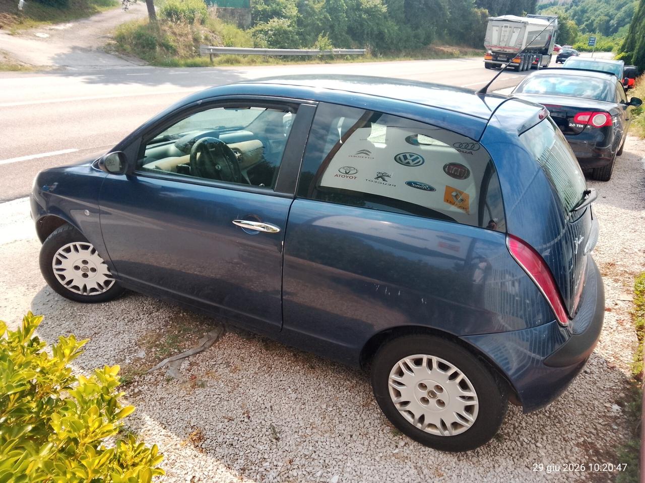 Lancia Ypsilon 1.3 MJT 75 CV