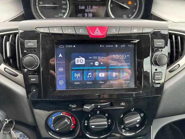 LANCIA Ypsilon 1.2 69 CV 5 porte NEOPATENTATI
