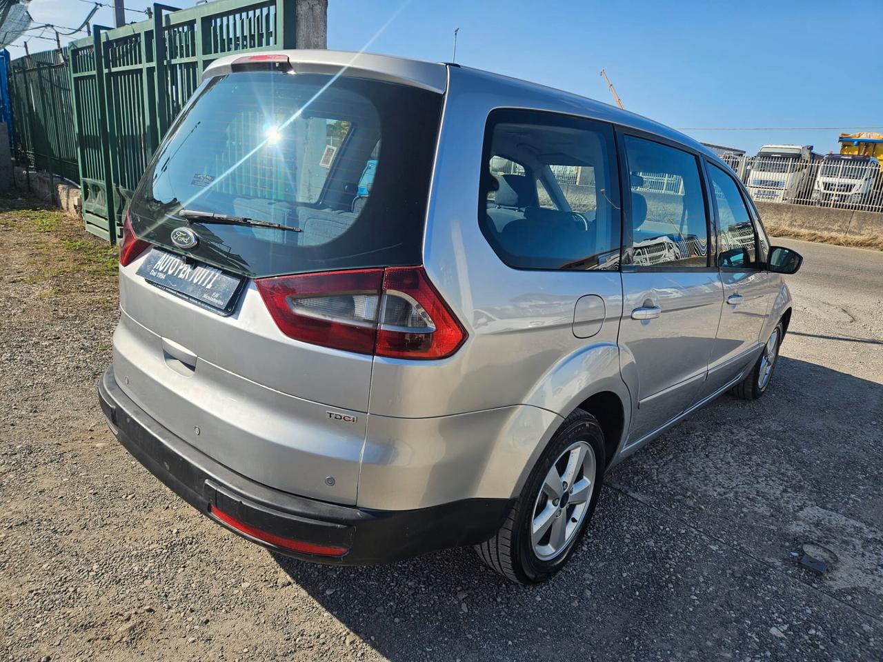 Ford Galaxy 1.8 TDCi 125 CV 7 POSTI