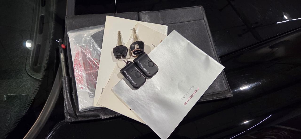 993 911 Porsche Carrera 4 Coupé Book Service Asi
