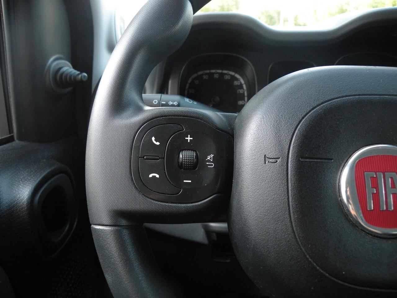 FIAT PANDA HYBRID 1.0 70CV 2022