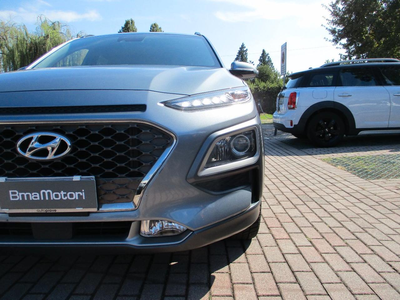 Hyundai Kona 1.0 t-gdi Xpossible 2wd 120cv my18 CarPlay/Frenata