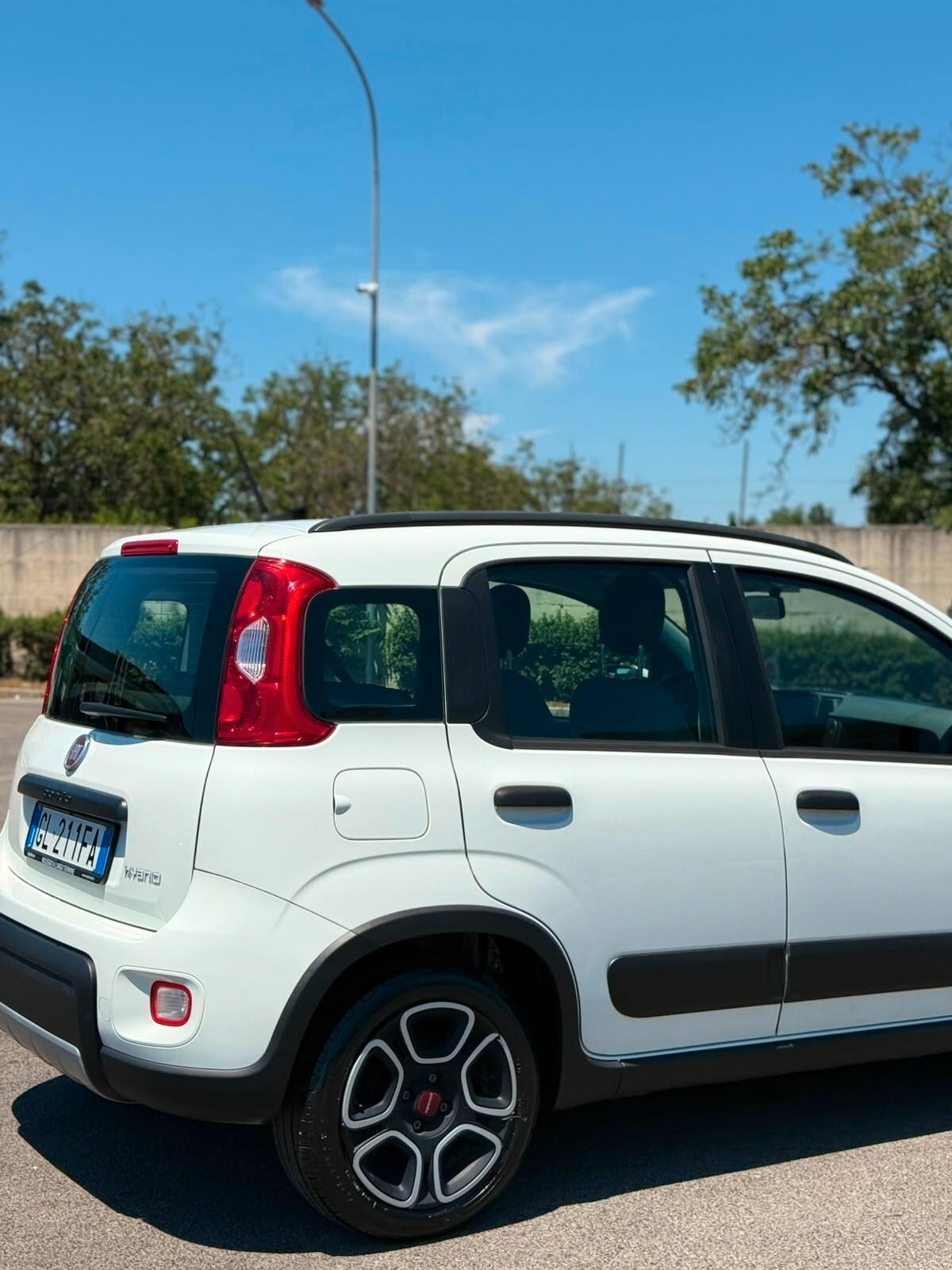 Fiat Panda S&S Hybrid City Life garanzia iva esposta 2023